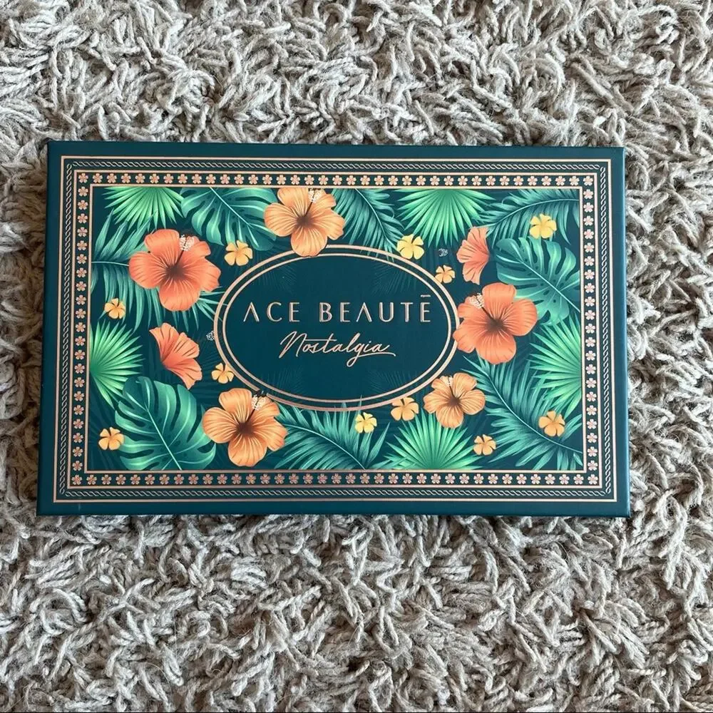 ❗️NEW❗️Ace Beaute Nostalgia Eyeshadow Palette
